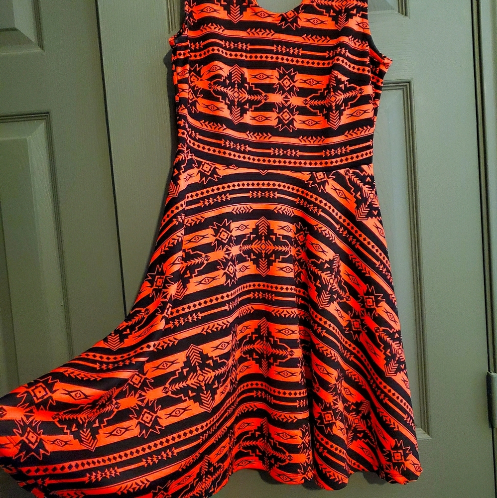 Sleeveless dress
